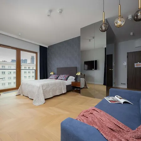 Modern In Wola With Air Conditioning By Renters 公寓 *