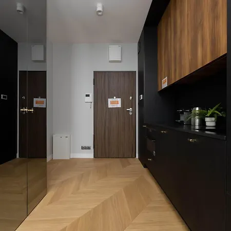 Modern In Wola With Air Conditioning By Renters