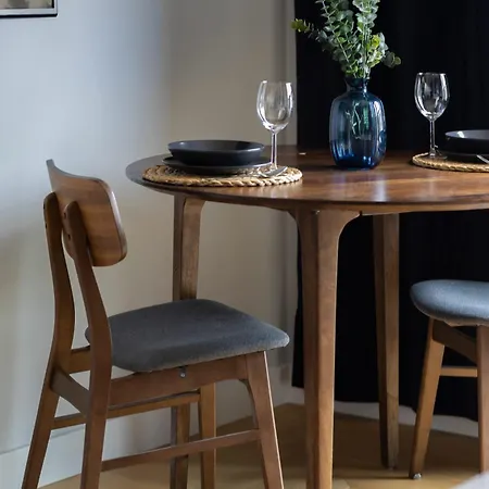 Apartamento Modern In Wola With Air Conditioning By Renters *