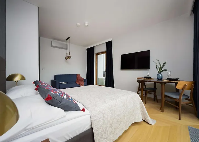 公寓 Modern In Wola With Air Conditioning By Renters